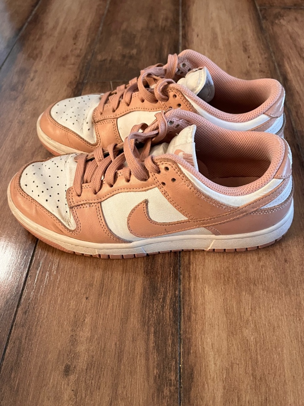 Nike Dunks